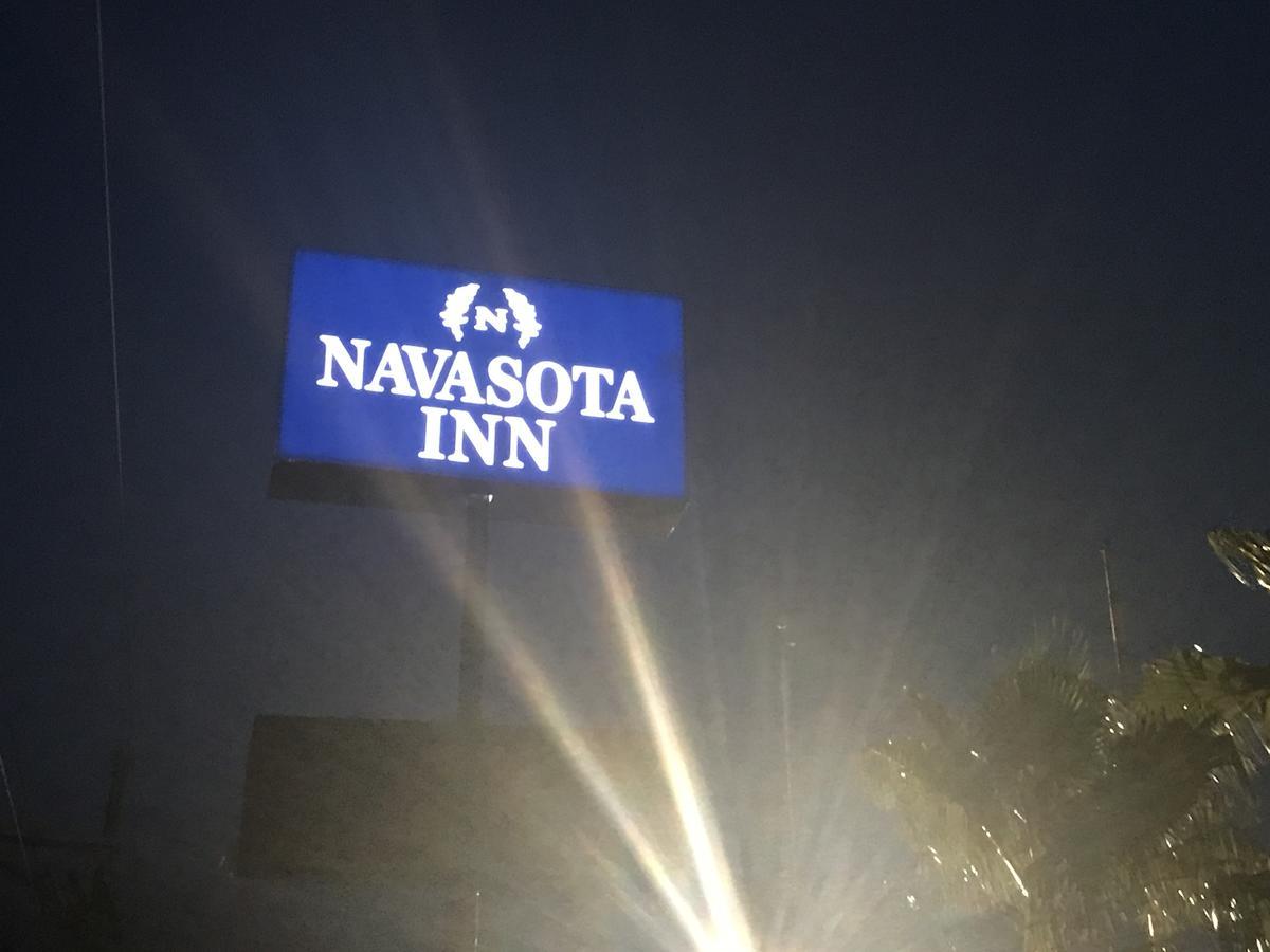 Navasota Inn Exterior photo